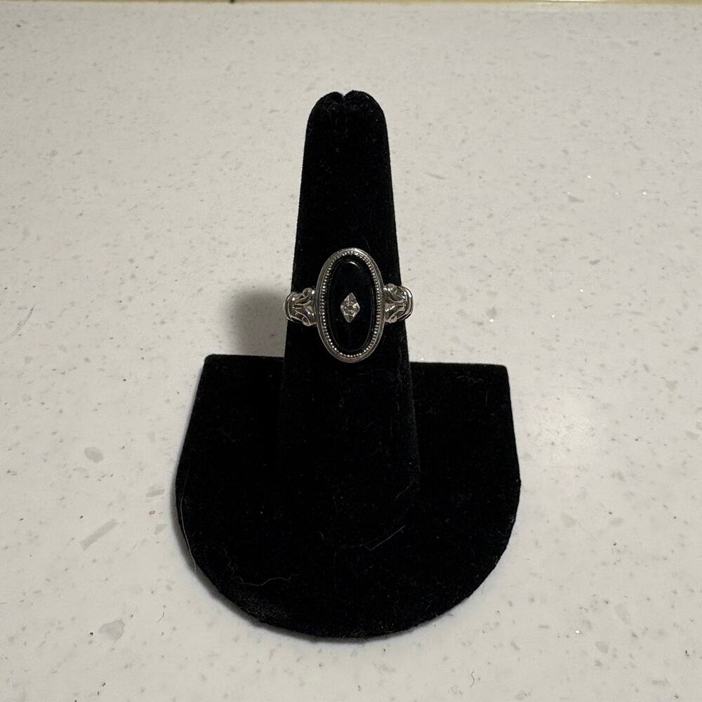 1970’s Avon Onxy and Diamond Ring